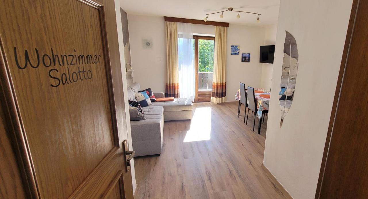 Waldhof Lägenhet Meltina Exteriör bild
