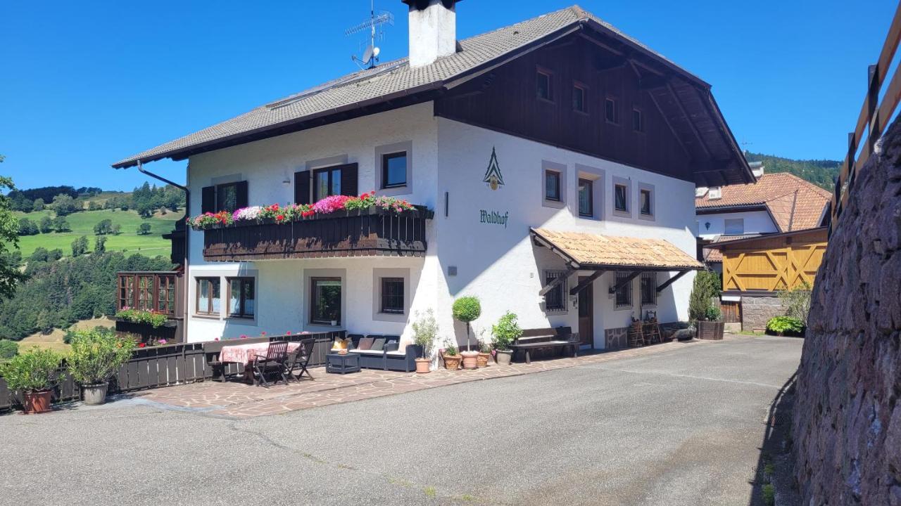 Waldhof Lägenhet Meltina Exteriör bild